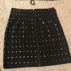 Zip up studded skirt
